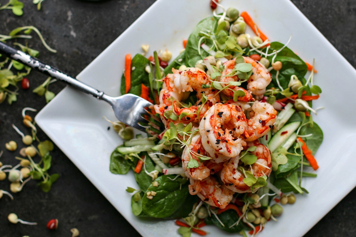 toasted sesame salad with spicy shrimp