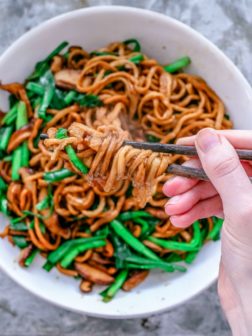 Long Life Noodles {Yi Mein}