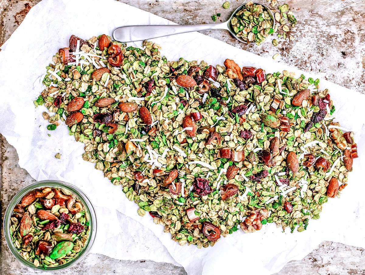matcha granola