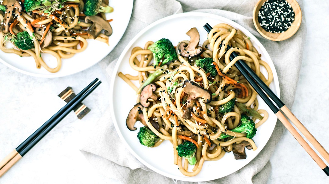 spicy udon noodle stir fry with shiitake mushrooms