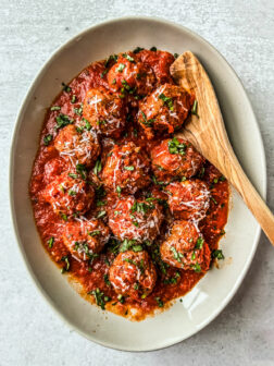 Easy Ground Turkey Meatballs With Sauce