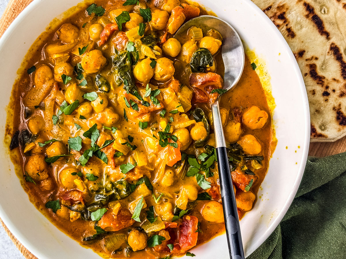 Vegetarian Chickpea Curry With Coconut Milk-image