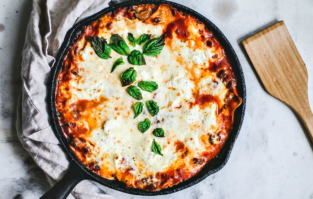 Lazy Skillet Lasagna with Spinach and Mushrooms