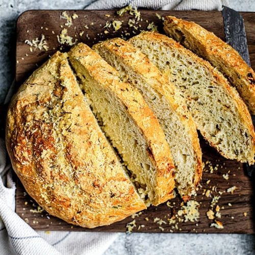 Easy Dutch Oven Bread with Roasted Garlic and Rosemary {NoKnead Bread